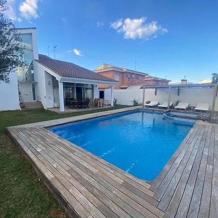 With Private Pool & Garden *